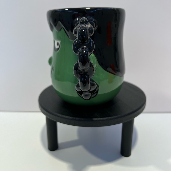 Tabletops Unlimited Halloween Frankenstein 16oz Novelty Coffee Mug - Picture 4 of 4